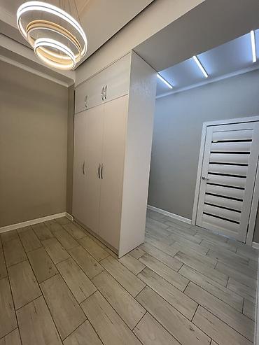 сдаю цум: Аренда офисов, 122 м², В жилом комплексе — 2