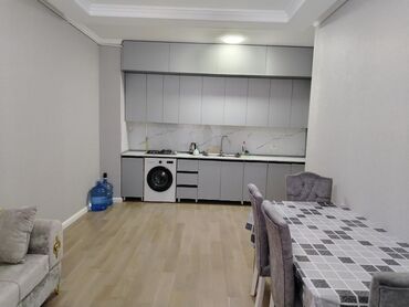 Uzunmüddətli kirayə mənzillər: Yasamal da "Kristal Abşeron" da otaq yoldaşı tələbə xanım — 1