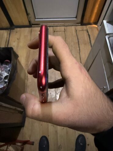 Apple iPhone: IPhone 11, 64 GB, Qırmızı, Face ID — 4