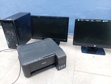 Lenovo: Lenovo noutbuk – gümüşü korpus, nazik çərçivəli ekran və tam ölçülü — 11