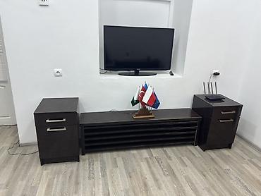 Ofis mebeli: Ofis mebel dəsti – tünd qəhvəyi, parlaq səthli MDF/LDSP Tərkib: - 2 — 1