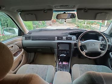 Транспорт: Toyota Camry: 2001 г., 2.5 л, Автомат, Бензин, Седан — 4