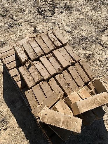 Производство кирпичей: Пресс-машина для изготовления кирпича-сырца (самана) Описание: - — 9