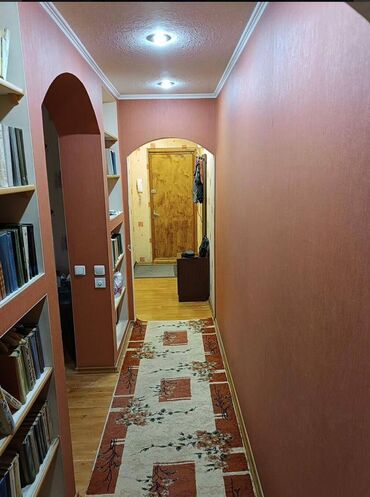 3 комнатная квартира 104 серии бишкек: 3 комнаты, 58 м², 104 серия, 2 этаж