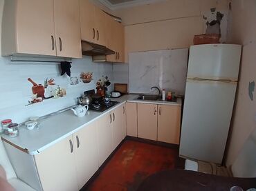 Həyət evləri və villaların satışı: 3 otaqlı, 60 kv. m, Kredit yoxdur, Orta təmir — 7