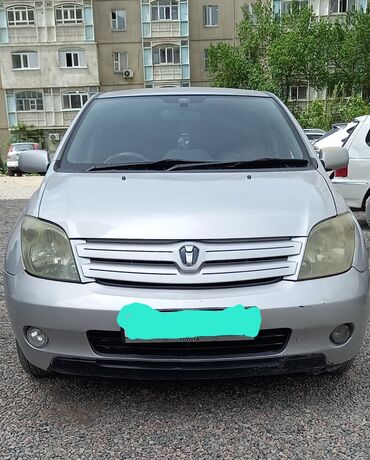 Toyota: Toyota ist: 2003 г., 1.3 л, Автомат, Бензин