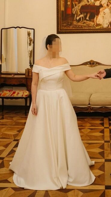 file: Свадебное платье, размер M-L