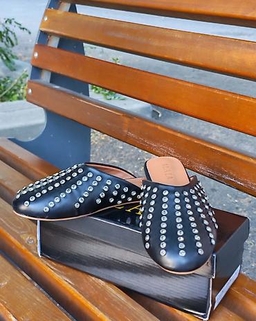 Сабо: Qadınlar üçün slip-on mules (terlik tipli sabolar) - Rəng: qara - Üst — 1