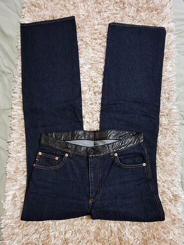 Farmerke: 29, Teksas, Normalan struk, Ravne nogavice — 4