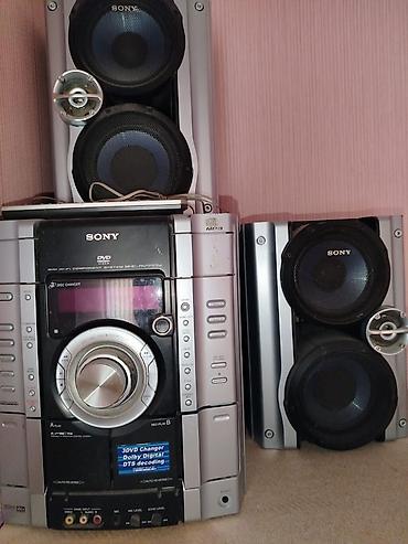 mini radio: Sony Mini Hi-Fi Component System MHC-RV999D - 3 DVD dəyişdirici (3DVD — 1