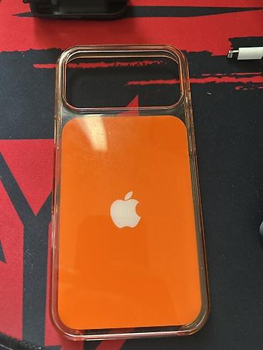 iphone arxa qapax: 10 gundur alınıb az işlənib IPhone üçün şəffaf arxa qapaq təqdim — 1