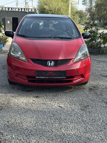 крыло гольф венто: Honda Fit: 2010 г., 1.5 л, Автомат, Бензин, Хэтчбэк