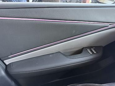 авто телега: Toyota bZ5: 2026 г., 1.5 л, Автомат, Электромобиль, Кроссовер — 9