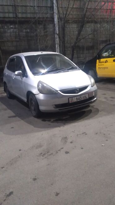 Honda: Honda Fit: 2003 г., 1.3 л, Вариатор, Бензин, Хэтчбэк