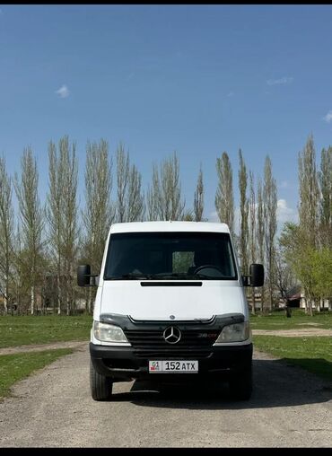 Mercedes-Benz: Mercedes-Benz Спринтер: 2001 г., 2.7 л, Робот, Дизель, Бус