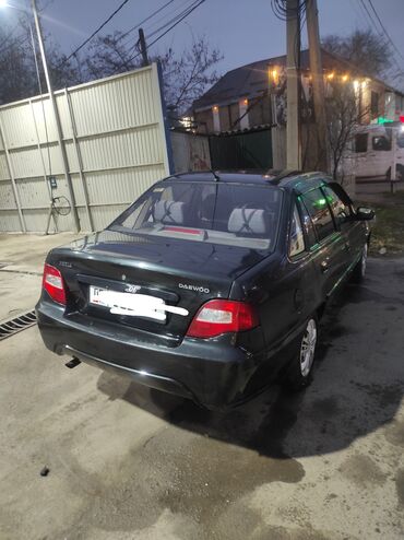 Daewoo: Daewoo Nexia: 2012 г., 1.5 л, Механика, Газ, Седан