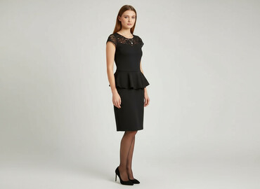 złota sukienka na wesele plus size: Сукня жіноча, розмір XS на lalafo.pl złota sukienka na wesele plus size: Сукня жіноча, розмір XS