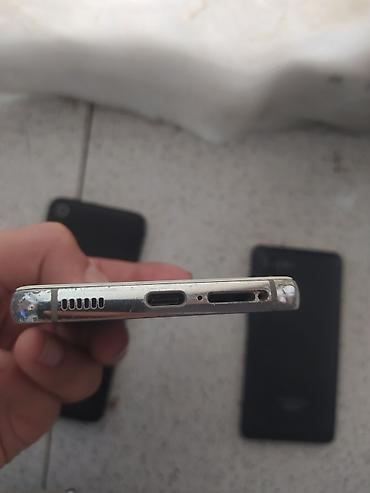 samsung 19: Samsung Galaxy S22, rəng - Ağ — 3