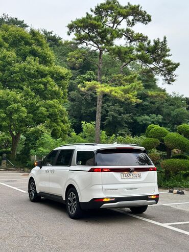 купить машину в рассрочку: Kia Carnival: 2021 г., 2.2 л, Автомат, Дизель, Вэн/Минивэн