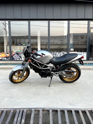 электро сектор: Классический мотоцикл Honda, 250 куб. см, Бензин, Взрослый, Б/у