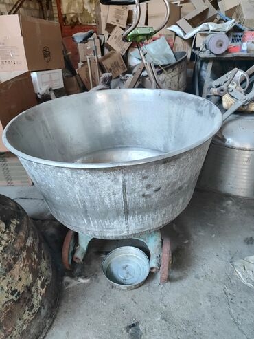 Тестомесильные аппараты: Продам тестомес советский ТММ 1М самый удобный для небольших — 9