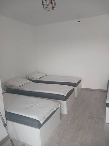 дом купить в бишкеке: Чолпон-Ата тугол 14. сдается в аренду комната, оборудованная тремя