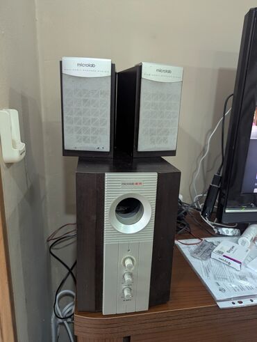 домашний сабвуфер купить: Акустическая система Microlab M-890 (2.1) - Комплект: сабвуфер + две