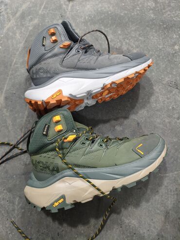 Куртки: Безрукавки новые 3 шт 48, 50, 52 р в машине в городе позвоните или — 4