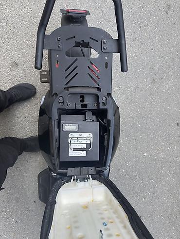 elektro scuter: - U2 PRO, 2024 il, 300 km — 10