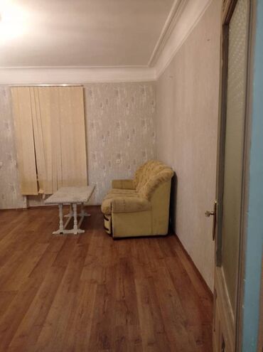 Uzunmüddətli kirayə mənzillər: Nerimanov metrosuna yaxin 2 otaq bina evi 5/1 kiraye verilir Aileye ve -da lalafo.az — 3 Uzunmüddətli kirayə mənzillər: Nerimanov metrosuna yaxin 2 otaq bina evi 5/1 kiraye verilir Aileye ve — 3