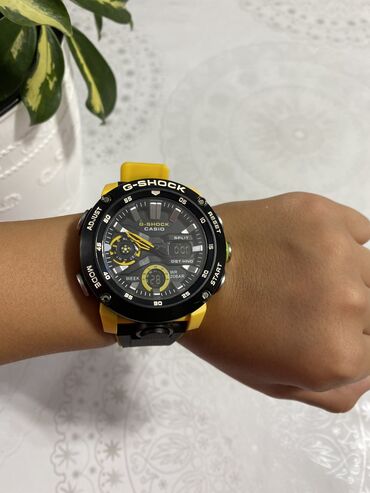 купить мужской халат: Продаю часы Casio G-Shock желтого цвета.Под оригинал