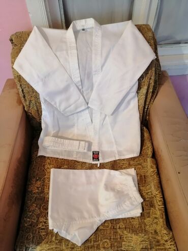 İdman formaları: Salam aleykum Oglan ve qiz uşaqlari ucun teze karate geyimleri satiram — 9