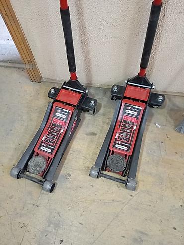2.3 kompressor: Avtomobil təkər servisi üçün avadanlıq dəsti Tərkib: - Redats M-111 — 7