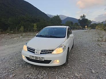 mini cooper qiymeti 2020: Nissan Tiida: 1.4 l | 2012 il Sedan — 1