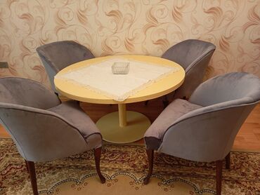 2 ci el stol stul: Qonaq otağı üçün, İşlənmiş, Dördbucaq masa