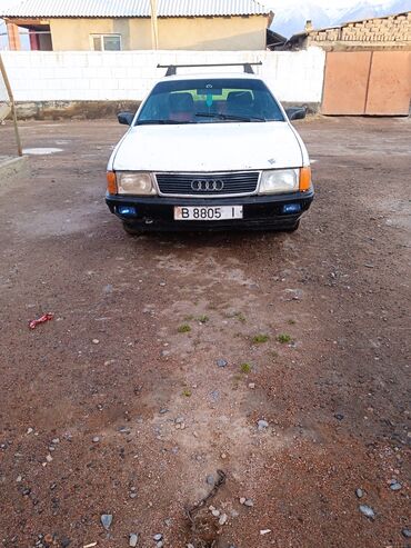 Audi 100: 1988 г., 1.8 л, Бензин, Седан