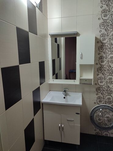 Посуточная аренда квартир: 2 комнаты, Душевая кабина, Постельное белье, Кондиционер — 9