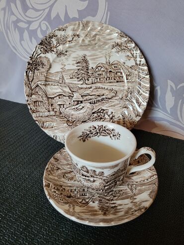 Kuhinjski setovi: Set Ironstone Staffordshire Engleska.70te. Set je nov,zadnje slike na lalafo.rs — 2 Kuhinjski setovi: Set Ironstone Staffordshire Engleska.70te. Set je nov,zadnje slike — 2