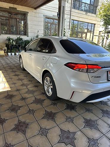 mazda demi: Toyota Levin: 2021 г., 1.8 л, Автомат, Гибрид, Седан — 6