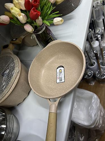 Кастрюли: Кастрюля с крышкой MGC - Материал: литой алюминий с многослойным — 6