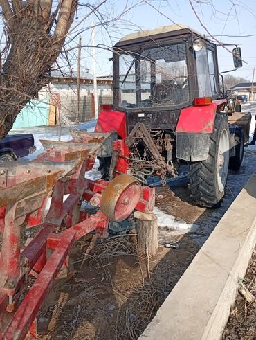 газон бу: Мтз трактор сатылат жылы 2010 абалы жакшы кун соонун иштейт сокосу эки