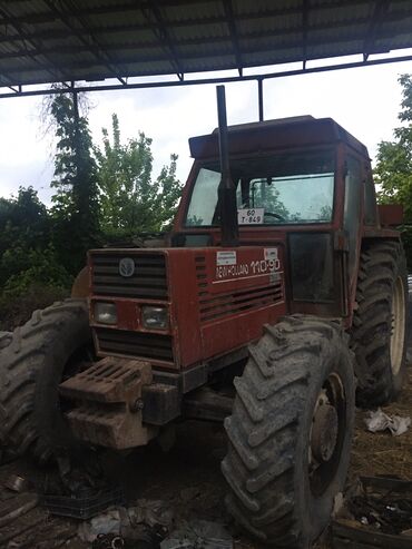 aqrar kend teserrufati texnika traktor satis bazari: Traktor New Holland 110 90, 2000 il, İşlənmiş