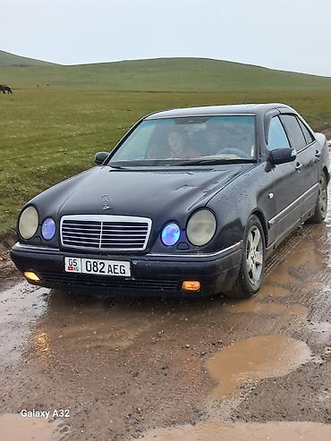 mers 210: Mercedes-Benz E-Class: 1995 г., 3.2 л, Автомат, Бензин, Седан — 7