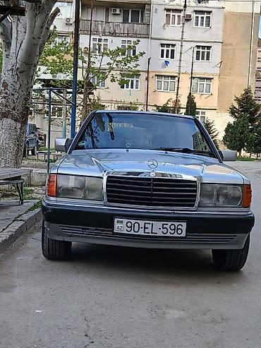 mercedes 1.6 dizel motor: Mercedes-Benz 190 (W201): 1.8 l | 1993 il Sedan — 3