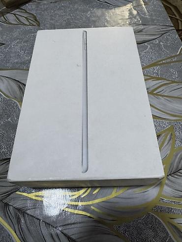 i̇pad mini 7: İşlənmiş Apple iPad 5 (2017), 9,7", 256 GB — 4