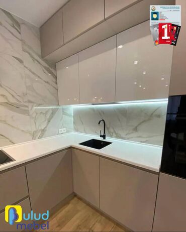 Sifarişlə mətbəx mebeli: Sifarişlə mətbəx dəsti, Özü çəkən petlələr, Şüşə, Kredit var, Pulsuz çatdırılma, Rayonlara çatdırılma, Ünvandan götürmə — 10