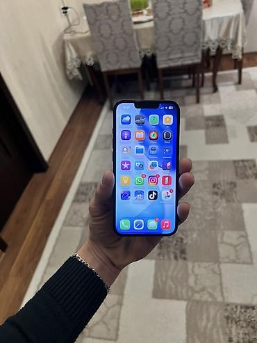 Apple iPhone: IPhone 13, Qara — 1