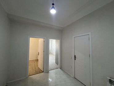 Uzunmüddətli kirayə mənzillər: Abseron Saray qesebesi m.esedov kuc m31 3 otaga duzelme 4cu mertebe — 4