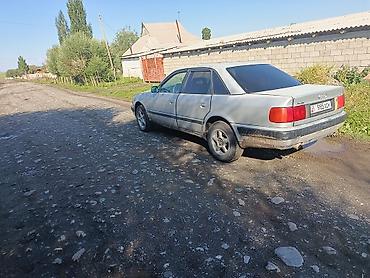 чехол на мопед: Audi 100: 1993 г., 2.3 л, Механика, Бензин, Седан — 1