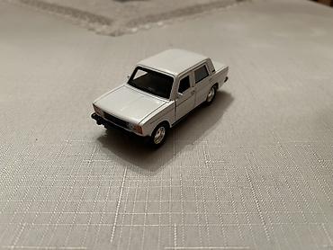 Uşaq dünyası: Model avtomobil – klassik “Jiguli” (VAZ 2107) miniatürü - Rəng: ağ - — 1